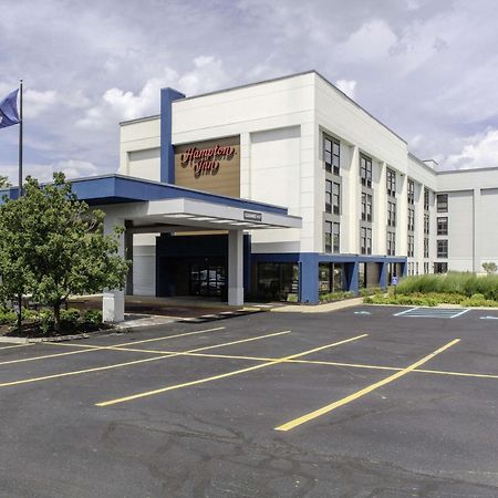 Hampton Inn Detroit Northville Екстериор снимка