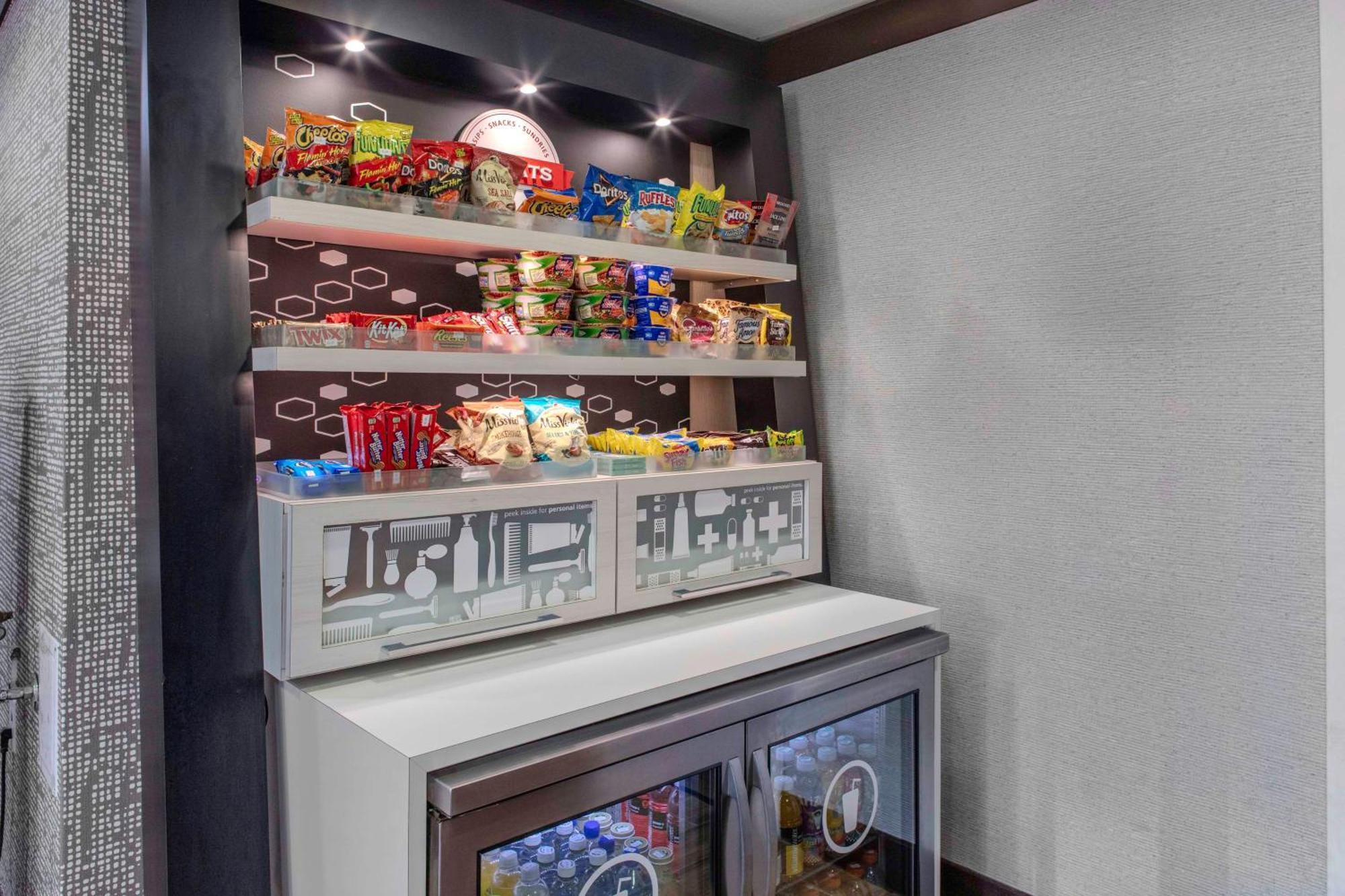 Hampton Inn Detroit Northville Екстериор снимка